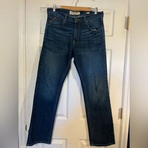 Ariat Men’s M5 Legacy Jeans